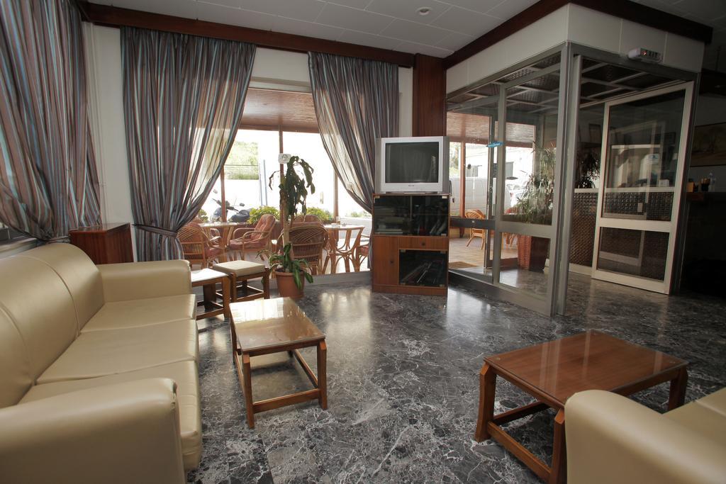 הרקליון Evans Hotel מראה חיצוני תמונה